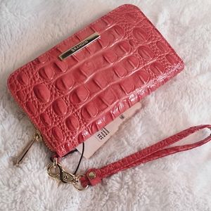 NWT Brahmin Riley wristlet